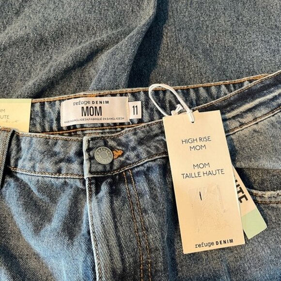 NWT Refuge Denim 11 Blue High Rise Mom Jeans - Picture 3 of 4